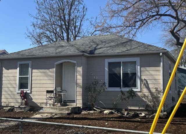 Property at 502 Benson St, Medford, OR 97501, 4 beds, 2 baths