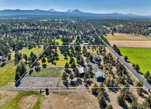 Property at 19375 Dayton Rd, Bend, OR 97703, 3 beds, 2 baths