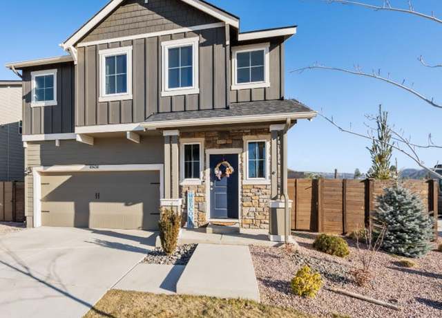 Property at 61436 SE Colima St, Bend, OR 97702, 5 beds, 3 baths