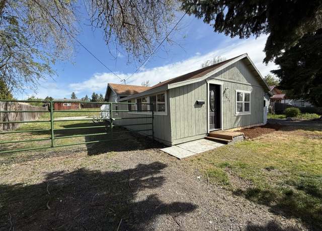 Property at 2429 Orchard Ave, Klamath Falls, OR 97601, 3 beds, 1 bath