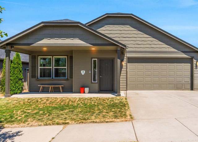 Property at 2764 NE Spring Water Pl, Bend, OR 97701, 3 beds, 2 baths