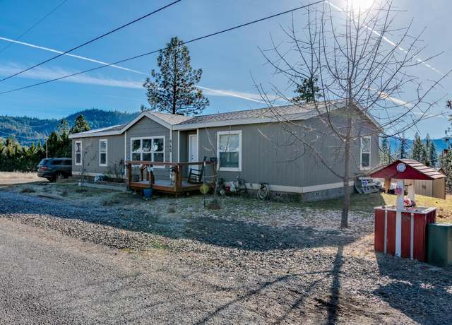 Property at 465 Hudspeth Ln, Shady Cove, OR 97539, 3 beds, 2 baths