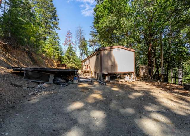 Property at 603 Glendon Rd, Kerby, OR 97531, 2 beds, 2 baths
