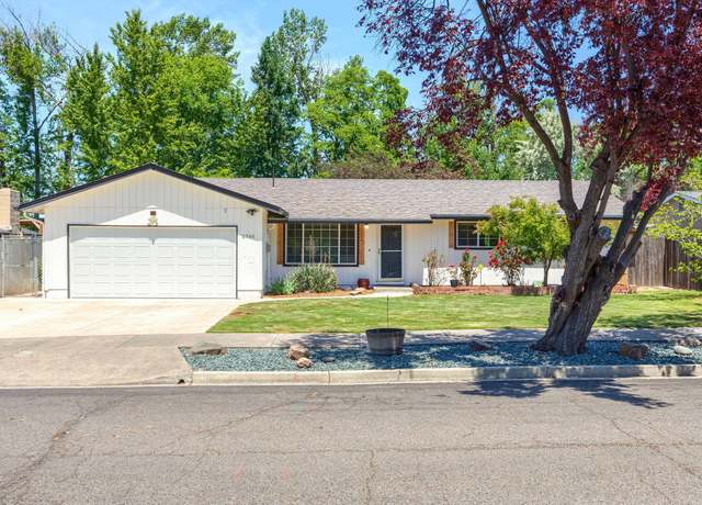 Property at 2745 Randolph St, Medford, OR 97504, 3 beds, 2 baths