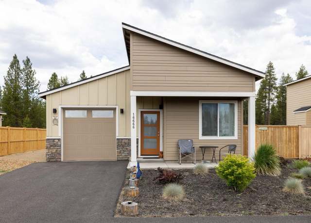 Property at 16666 Pine Creek Dr, La Pine, OR 97739, 3 beds, 2 baths