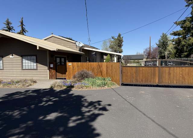 Property at 1027 NW Elm Ave, Redmond, OR 97756, 2 beds, 2 baths