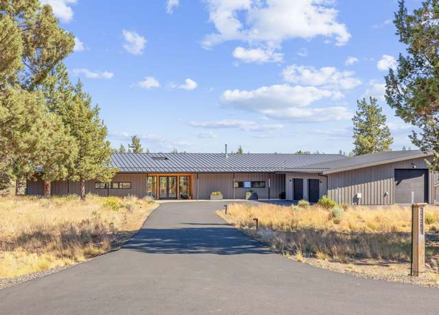 Property at 17241 Mountain View Rd, Sisters, OR 97759, 4 beds, 3 baths
