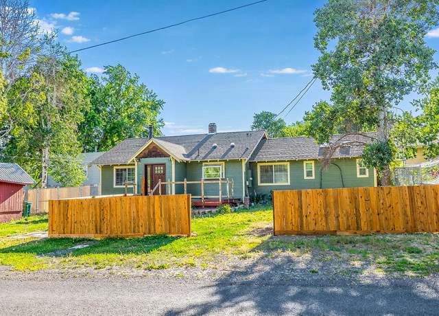 Property at 1544 Etna St, Klamath Falls, OR 97603, 3 beds, 2 baths