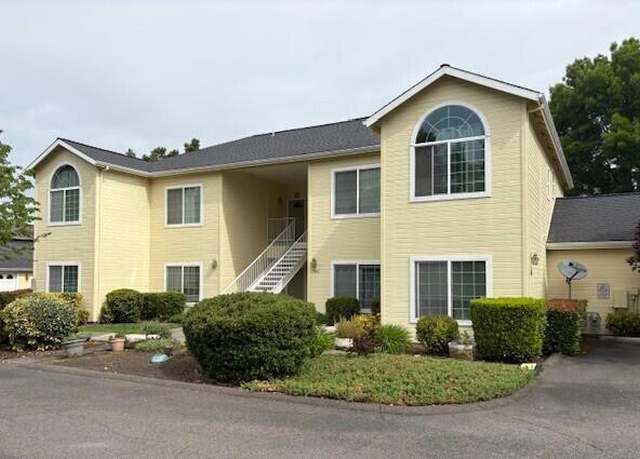 Property at 3963 Arrowhead Dr, Medford, OR 97504, 10 beds, 7 baths