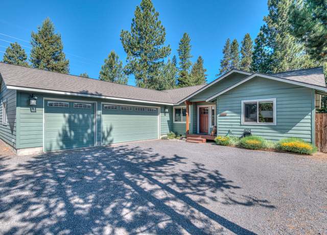 Property at 17024 Kingsburg Rd, Bend, OR 97707, 3 beds, 2.5 baths
