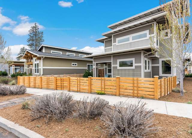 Property at 63373 Milestone Dr, Bend, OR 97703, 3 beds, 2.5 baths