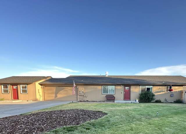 Property at 210 E Sage Ln, Culver, OR 97734, 5 beds, 4 baths