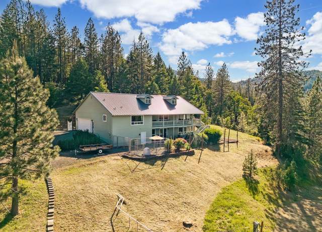 Property at 16445 Meadows Rd, White City, OR 97503, 3 beds, 3 baths