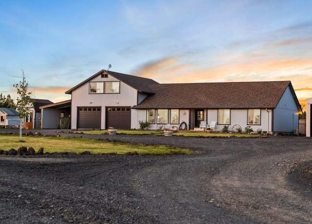 Property at 6155 SE Hilltop Rd, Prineville, OR 97754, 4 beds, 3 baths
