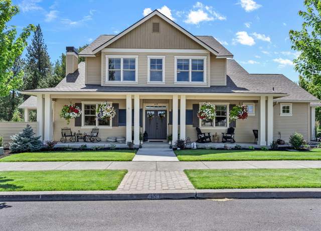 Property at 459 W St Helens Ave, Sisters, OR 97759, 3 beds, 2.5 baths