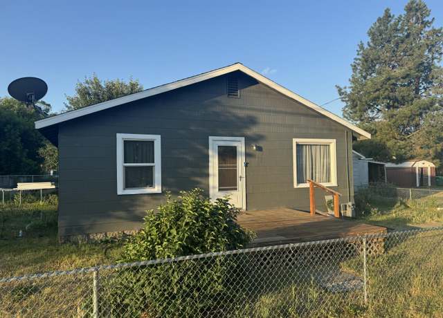 Property at 3630 Onyx Ave, Klamath Falls, OR 97603, 2 beds, 1 bath