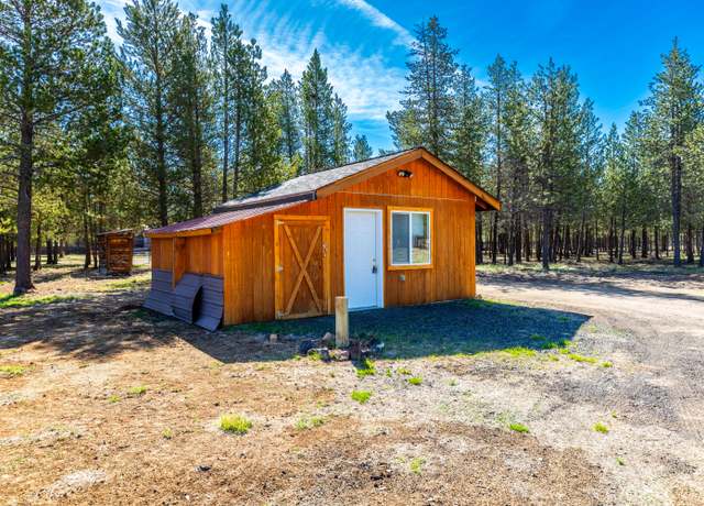 Property at 8859 Split Rail Rd, La Pine, OR 97739