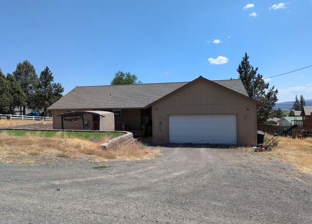 Property at 5770 NW Barnes St, Prineville, OR 97754, 3 beds, 2 baths