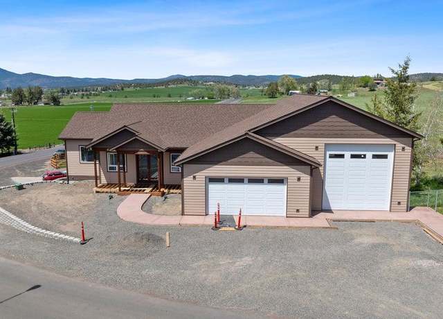 Property at 3248 NE Yellowpine Rd #00, Prineville, OR 97754, 3 beds, 3.5 baths
