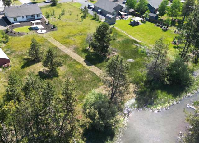 Property at 17167 Wood Duck Ct, Bend, OR 97707, 3 beds, 2 baths