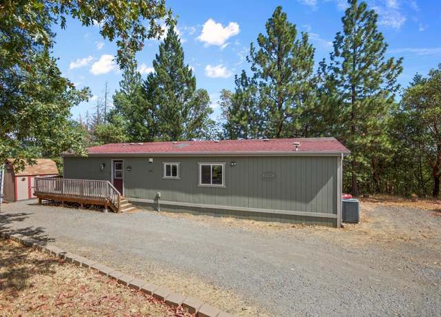 Property at 300 Arrowhead Pass, Jacksonville, OR 97530, 3 beds, 2 baths