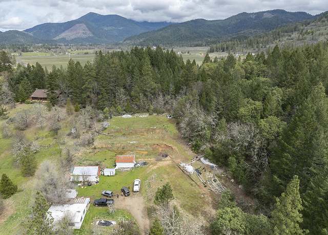 Property at 201 Browntown Rd, Cave Junction, OR 97523, 2 beds, 1 bath