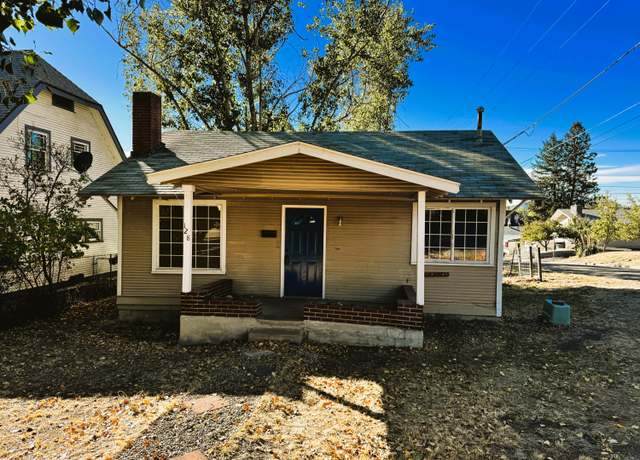 Property at 128 Hillside Ave, Klamath Falls, OR 97601, 1 bed, 1 bath