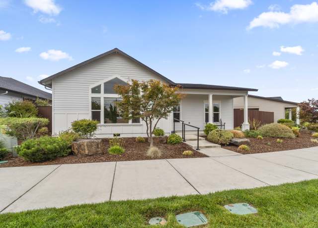Property at 451 S Haskell St, Central Point, OR 97502, 2 beds, 2 baths
