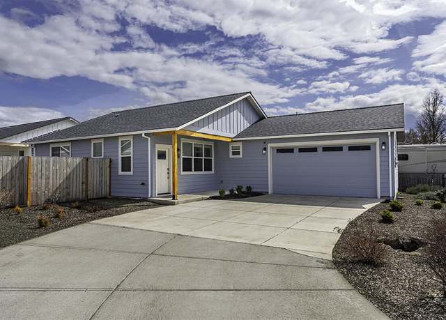 Property at 3278 Springbrook Rd, Medford, OR 97504, 3 beds, 2 baths