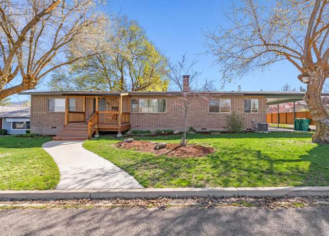 Property at 2507 Hawkins St, Klamath Falls, OR 97601, 3 beds, 2 baths