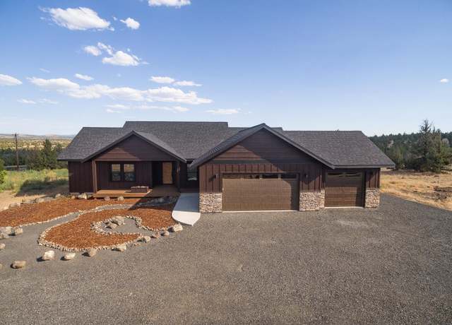 Property at 1492 SE Texas Cir, Prineville, OR 97754, 3 beds, 2 baths