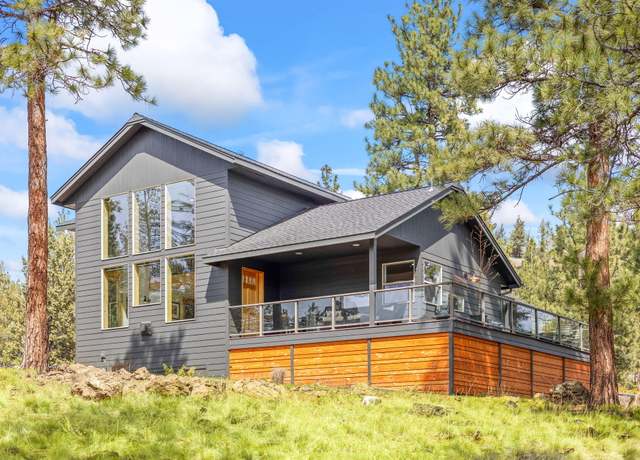 Property at 16926 Canyon Crest Dr, Sisters, OR 97759, 2 beds, 2 baths