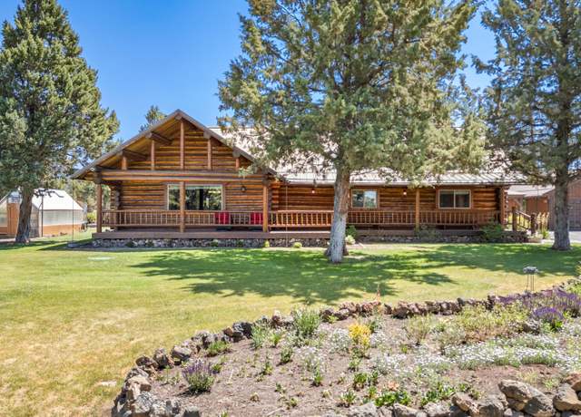 Property at 64864 Casa Ct, Bend, OR 97701, 4 beds, 2 baths