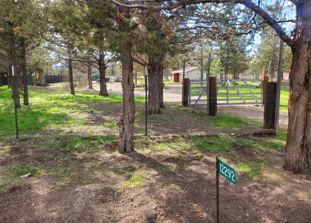 Property at 12292 SW Lords Pl, Terrebonne, OR 97760
