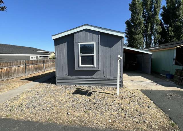 Property at 1201 SW 28th St #4, Redmond, OR 97756, 2 beds, 2 baths