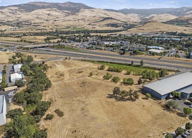 Property at 601 Washington St, Ashland, OR 97520