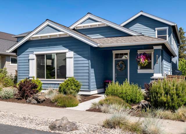 Property at 20864 SE Sunniberg Ln, Bend, OR 97702, 3 beds, 2.5 baths
