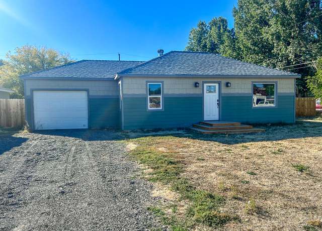 Property at 601 SE Fairview St, Prineville, OR 97754, 2 beds, 1 bath