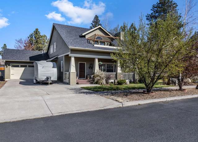Property at 2566 NE Keats Dr, Bend, OR 97701, 3 beds, 2.5 baths