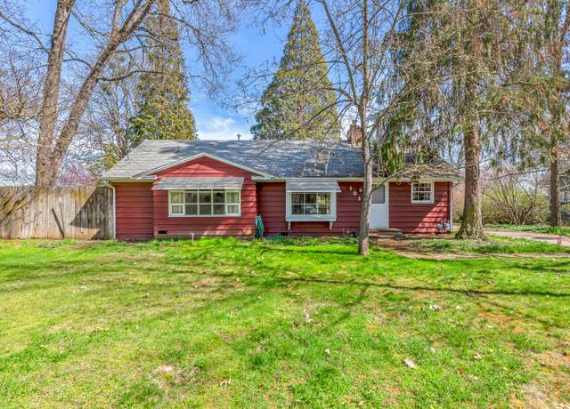 Property at 191 Renault Ave, Medford, OR 97501, 3 beds, 2 baths