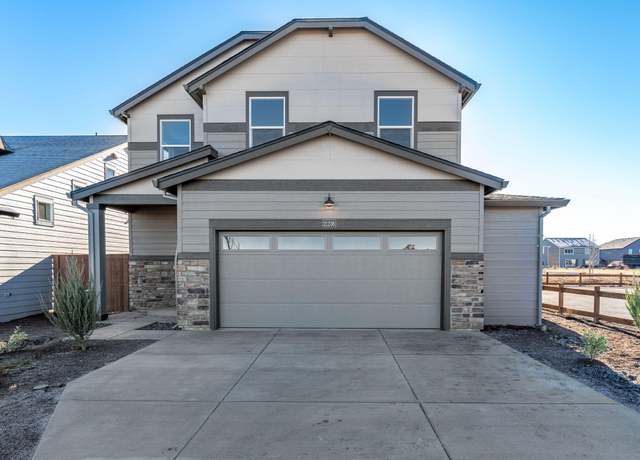 Property at 21236 SE Pelee Dr, Bend, OR 97702, 5 beds, 3 baths