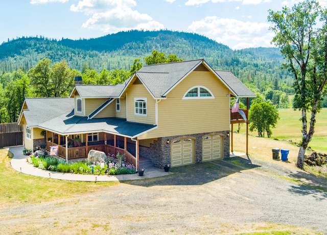 Property at 2030 Long Branch Rd, Eagle Point, OR 97524, 4 beds, 3 baths