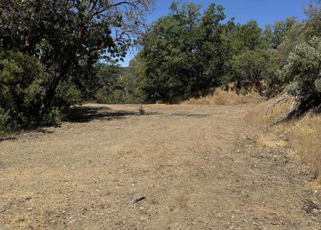 Property at 8184 Old Stage Rd, Central Point, OR 97502