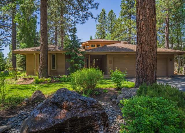 Property at 17940 Shadow Ln, Sunriver, OR 97707, 4 beds, 3.5 baths