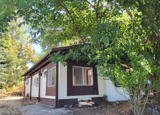 Property at 421 Stevens Rd #46, Eagle Point, OR 97524, 2 beds, 1 bath