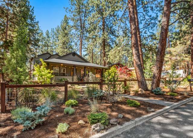 Property at 1511 NW Jacksonville Ave, Bend, OR 97703, 4 beds, 3 baths