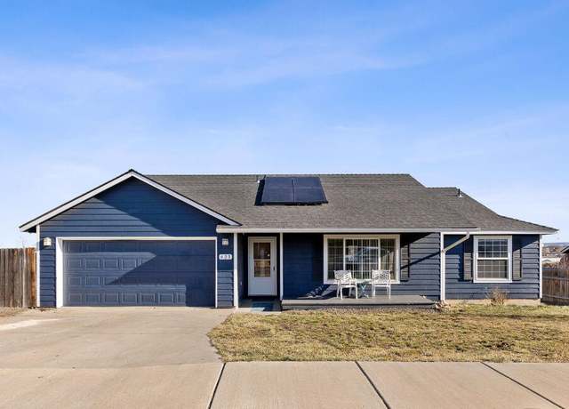 Property at 621 SW Cedar Hill Dr, Madras, OR 97741, 3 beds, 2 baths