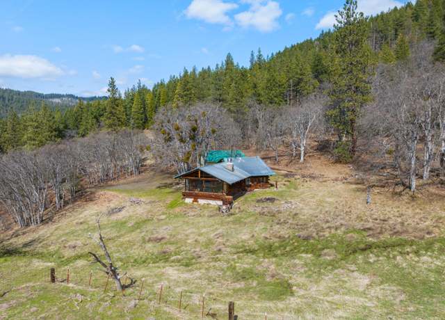 Property at 1525 Baldy Creek Rd, Ashland, OR 97520, 1 bed, 1.5 baths