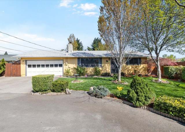 Property at 2280 Delta Waters Rd, Medford, OR 97504, 3 beds, 2 baths