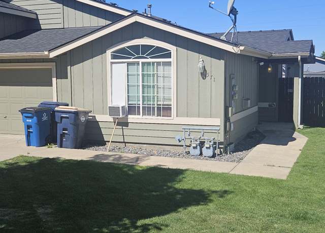 Property at 569 NE Negus Loop #571, Redmond, OR 97756, 4 beds, 4 baths